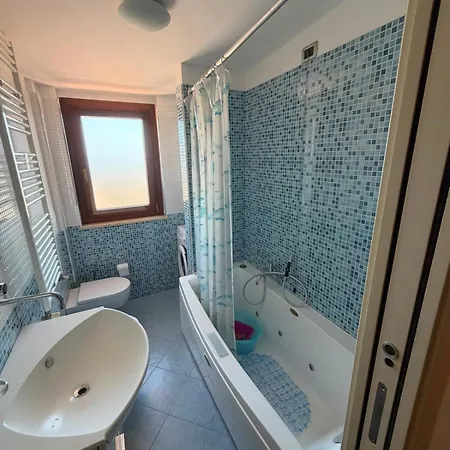Casa Dala - Su 2 Livelli Vista Mare Montesilvano Marina